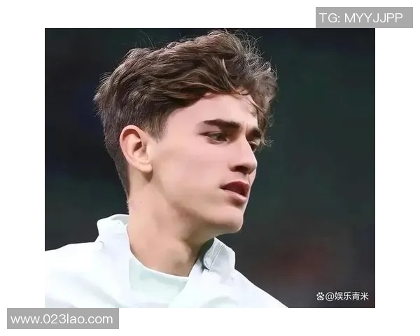 哪个足球球星的颜值最让人心动 谁才是球场上的帅气代表